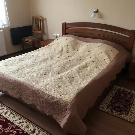 منزل ريفي квітковий двір *