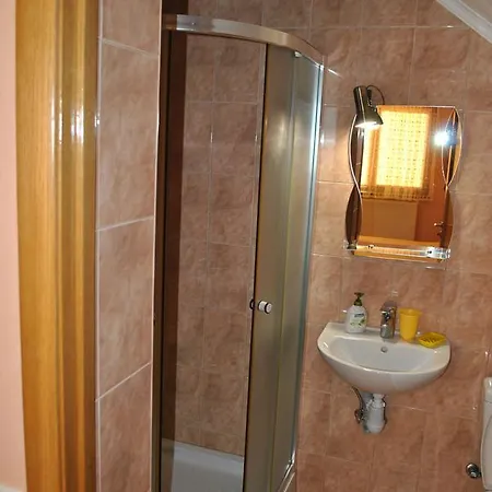 квітковий двір Golubinoye